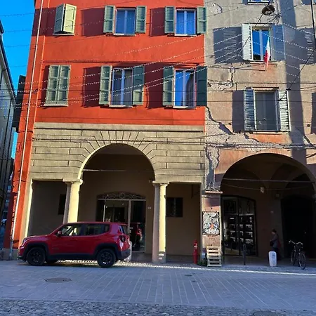 As Apartment *