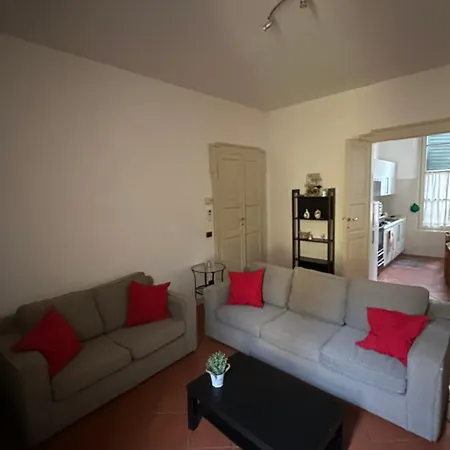 As Apartment *